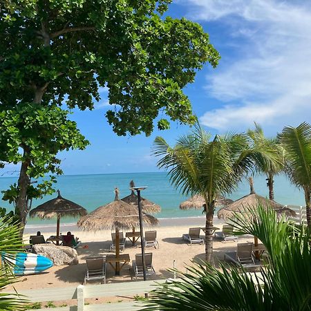 Le Petit Saint Tropez Hotel Khanom Eksteriør billede